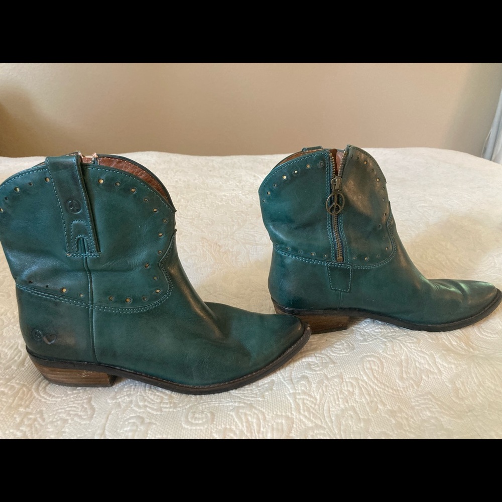 Lucky Brand cowboy blue booties
